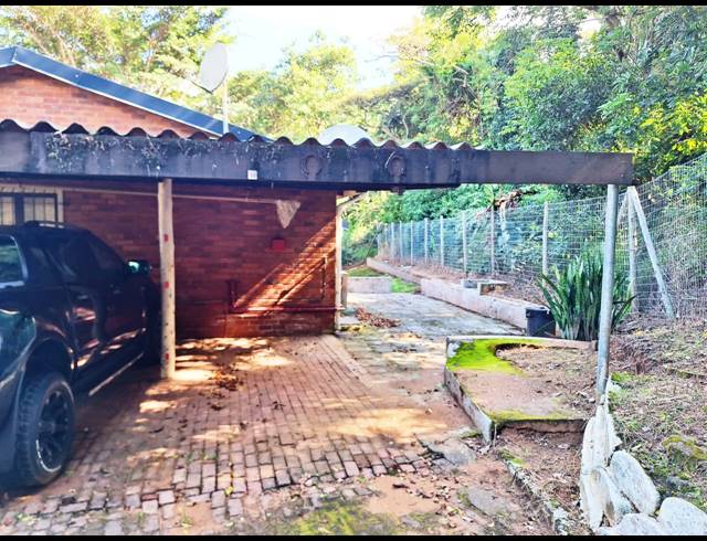 2 BEDROOM TOWNHOUSE FOR SALE IN SHELLY BEACH